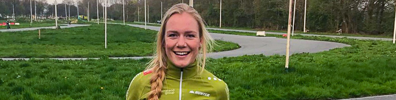 Ariane Smit maakt als vijfde rijdster iM FARMING compleet