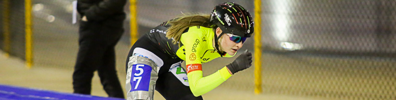 Junioren B-kampioene Bente Kerhoff naar de Schaatsdames van A6.nl