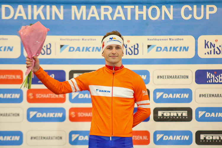 Luc ter Haar mocht vorige week als veertigste schaatser het oranje leiderspak aantrekken.